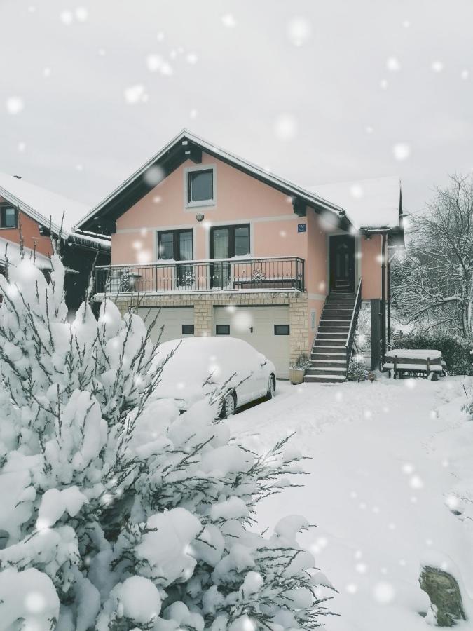 Holiday Home Lana Fužine Exterior foto